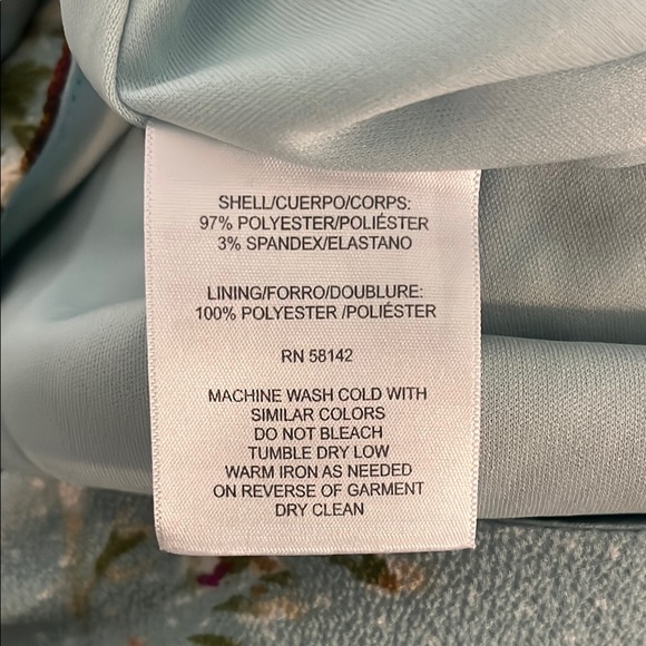 London Times Blue Floral Flutter Sleeves Flowy Fit Dress 12 - Picture 8 of 8